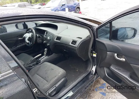 2015 Honda Civic Lx z USA, uszkodzony, nr VIN 19XFB2F59FE041066